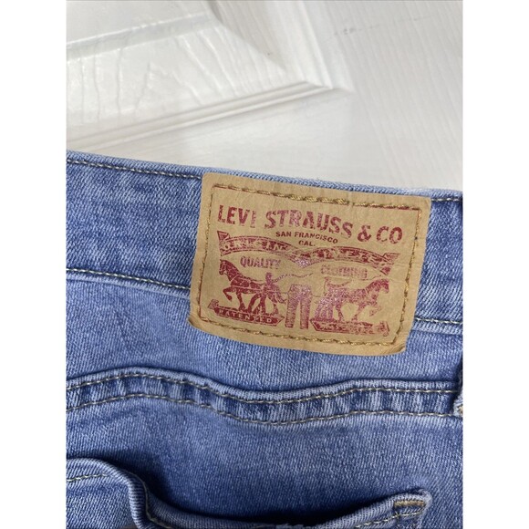 Women's Size 28x32 Levi’s 712 Slim Straight Jeans Light Wash Mid Rise Distressed - Picture 13 of 15